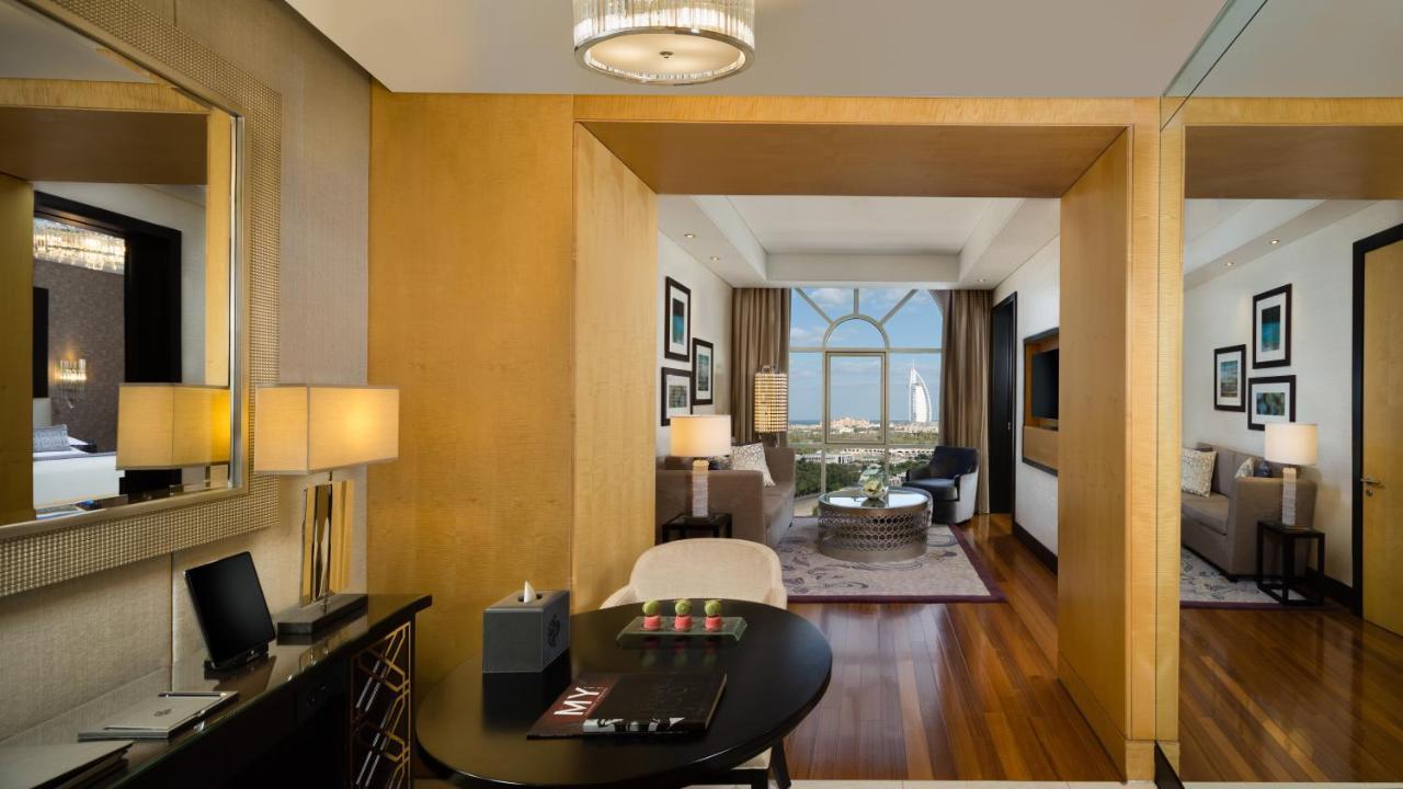 דובאי Aspen Chalets By Kempinski Hotel Mall Of The Emirates מראה חיצוני תמונה